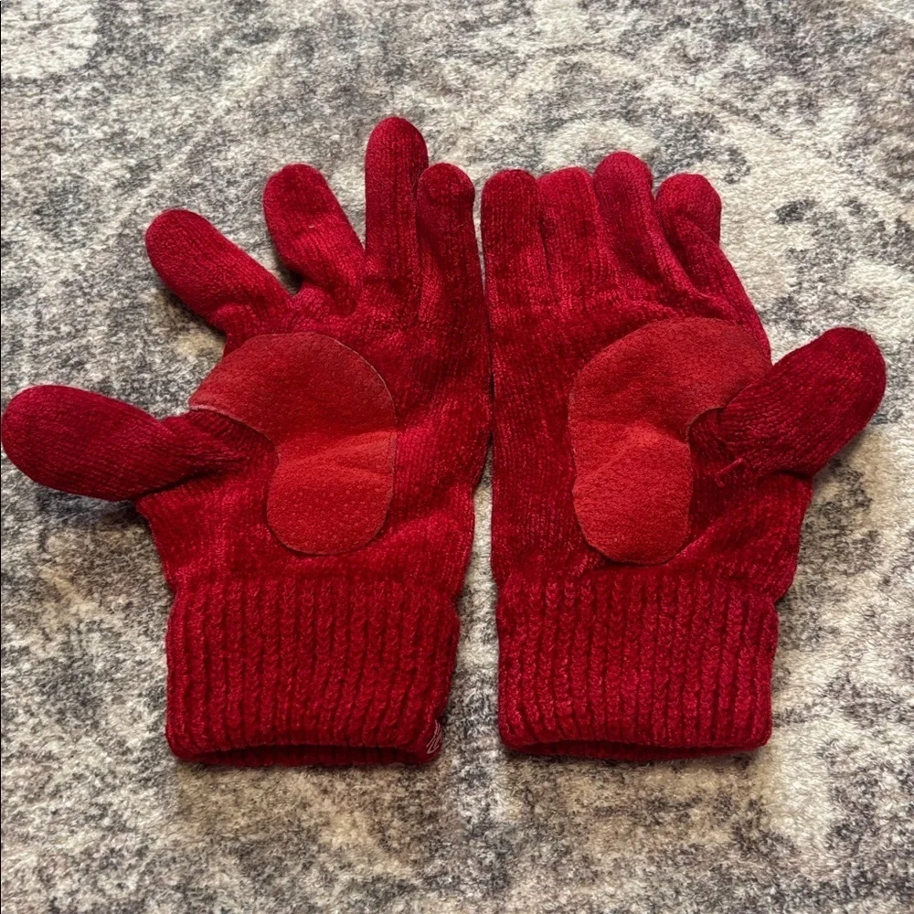 Red Gloves